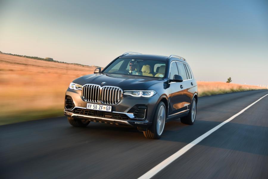  BMW X7 xDrive30d Design Pure Excellence (G07) 2019 года  (ZA) (фото 2 из 40)